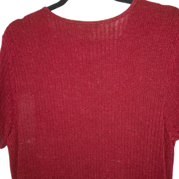 ⭐️2/$20⭐️ Streetwear Society burgundy tunic, short-sleeved, size XL - Picture 6 of 8